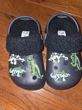 Primark Black Kids Dinosaur Moccasin Clogs